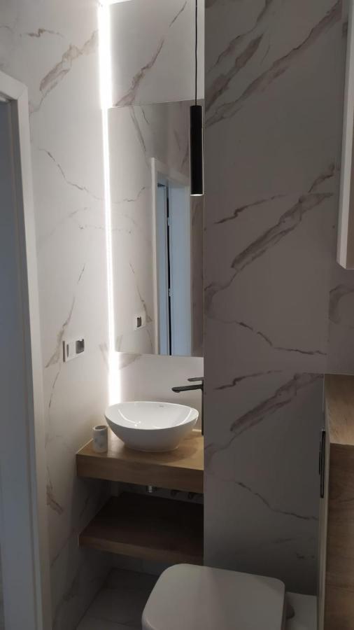 Nowoczesny Apartament Z Widokiem Na Jezioro Charzykowy Bagian luar foto